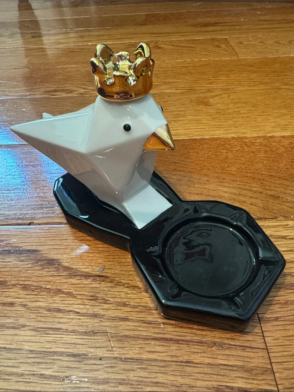PartyLite White Origami Bird Prince with Gold Crown and Black Tray - Picture 5 of 7